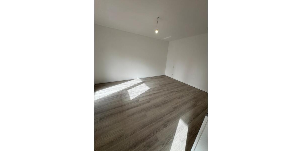 Etagenwohnung Dillingen (Saar) - 2.5 Zimmer, 58 m&sup2;, 650&euro; | Angebot:25887068
