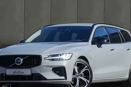 Volvo V60 13.482 km 44.690 &euro; Saarbrücken 66121