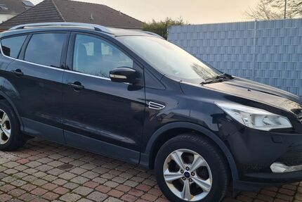 Ford Kuga 129.000 km 7.200 &euro; Mandelbachtal 66399