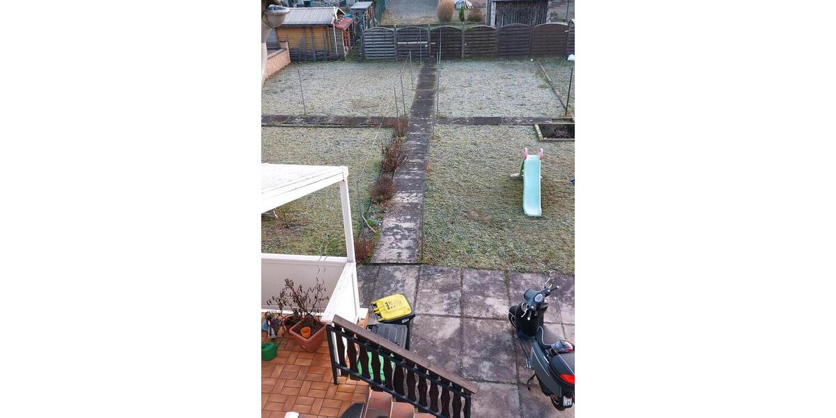 Einfamilienhaus Überherrn - 7 Zimmer, 160 m&sup2;, 180.000&euro; | Angebot:24352512