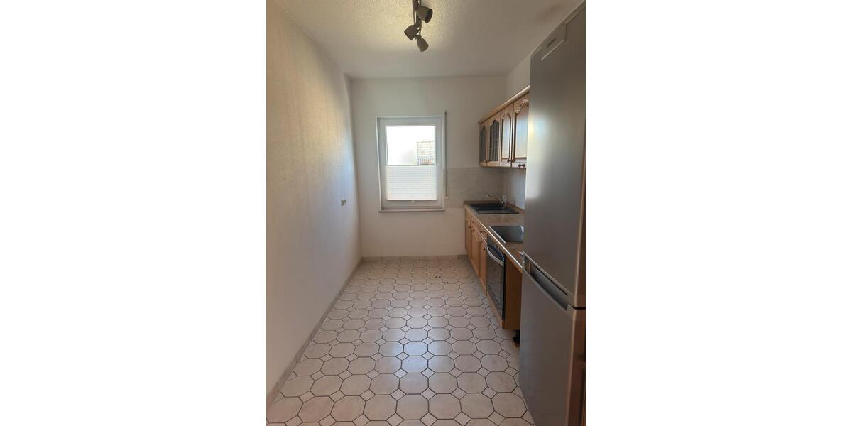 Erdgeschoßwohnung Püttlingen - 2.5 Zimmer, 83 m&sup2;, 700&euro; | Angebot:26653363