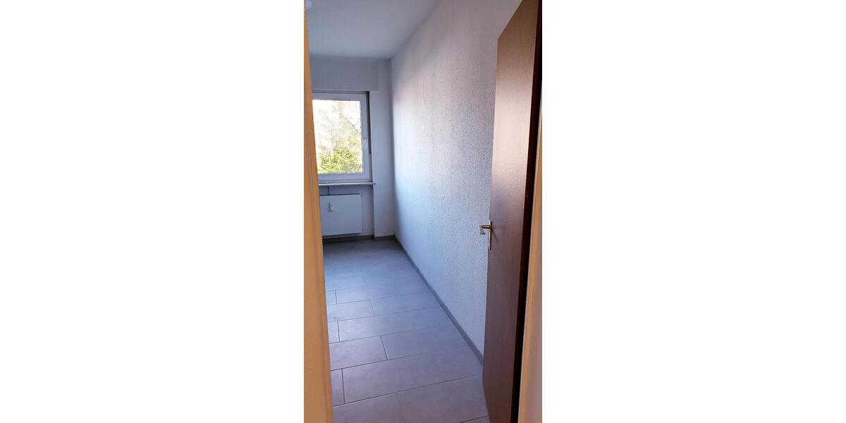 Etagenwohnung Saarbrücken Dudweiler - 1 Zimmer, 50 m&sup2;, 400&euro; | Angebot:25364538
