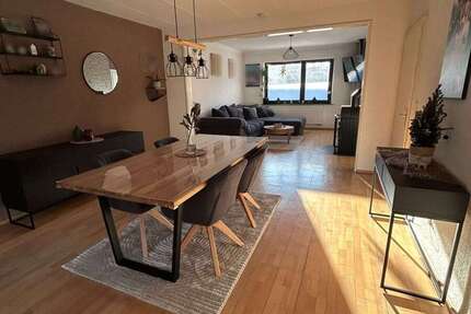 Haus Schwalbach - 5 Zimmer, 135 m&sup2;, 260.000&euro; | Angebot:23015248