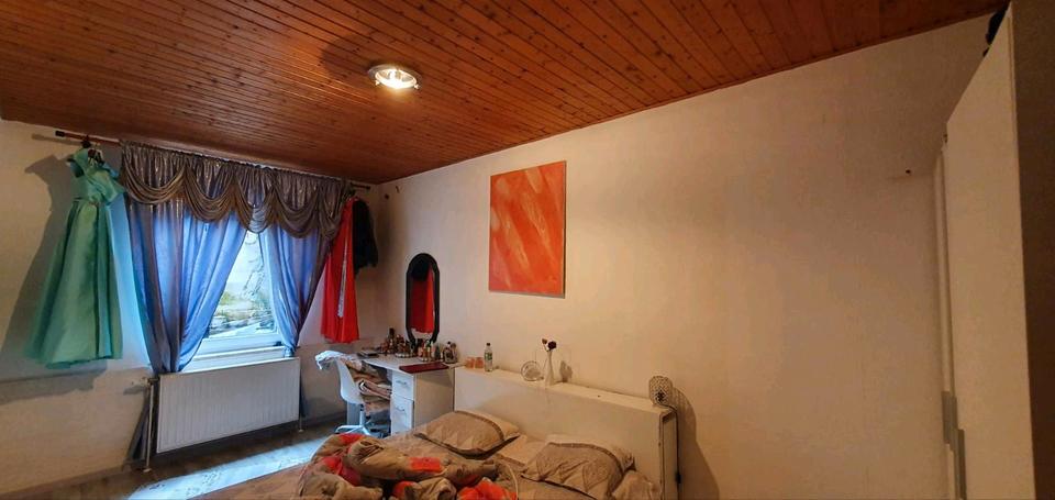 Etagenwohnung Neunkirchen - 4 Zimmer, 94 m&sup2;, 98.000&euro; | Angebot:25339721