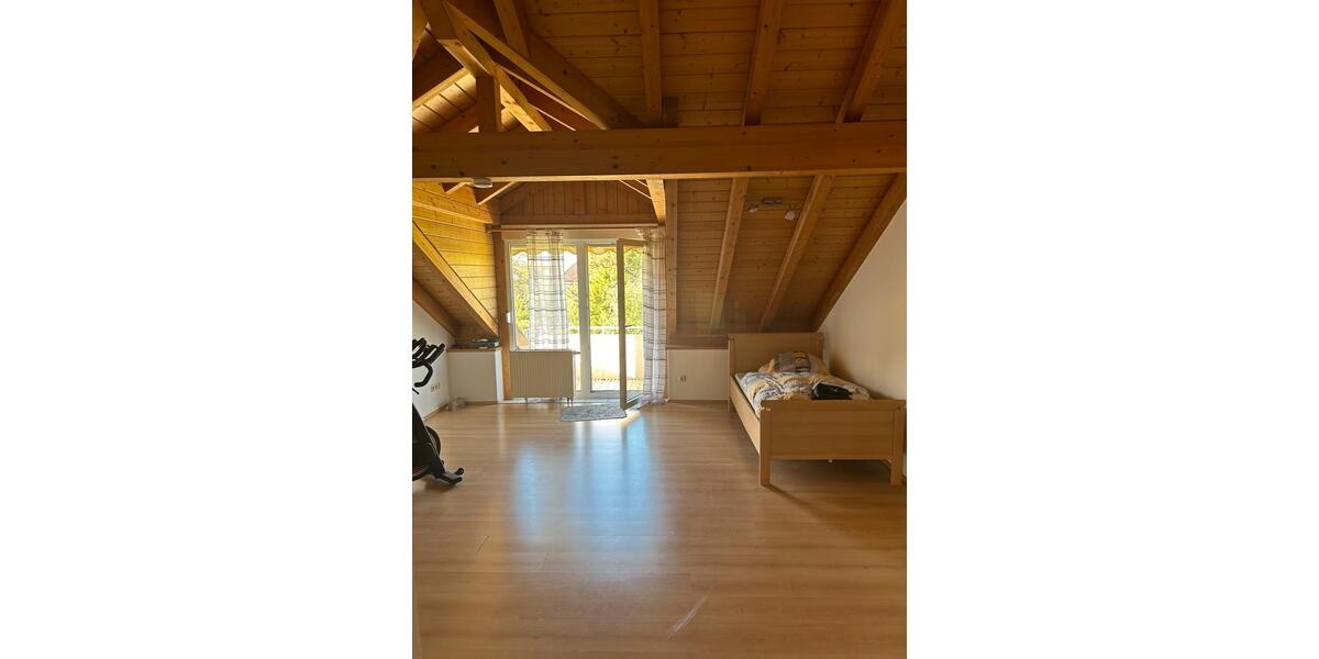 Dachgeschoßwohnung Zweibrücken - 1 Zimmer, 41 m&sup2;, 485&euro; | Angebot:25645986