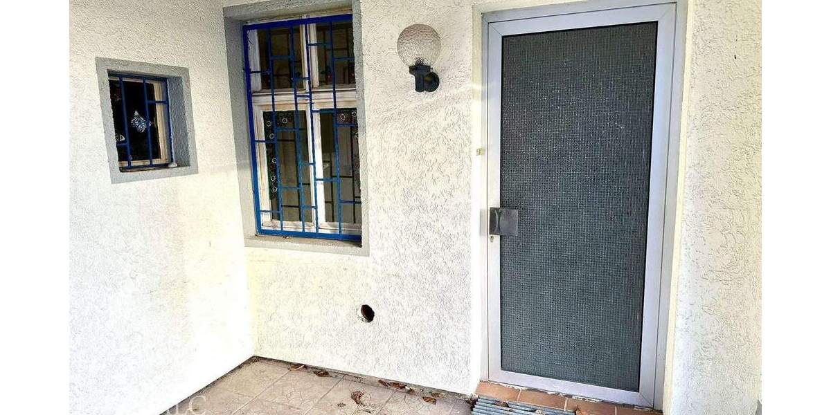 Einfamilienhaus Quierschied - 6 Zimmer, 148 m&sup2;, 114.900&euro; | Angebot:25771919