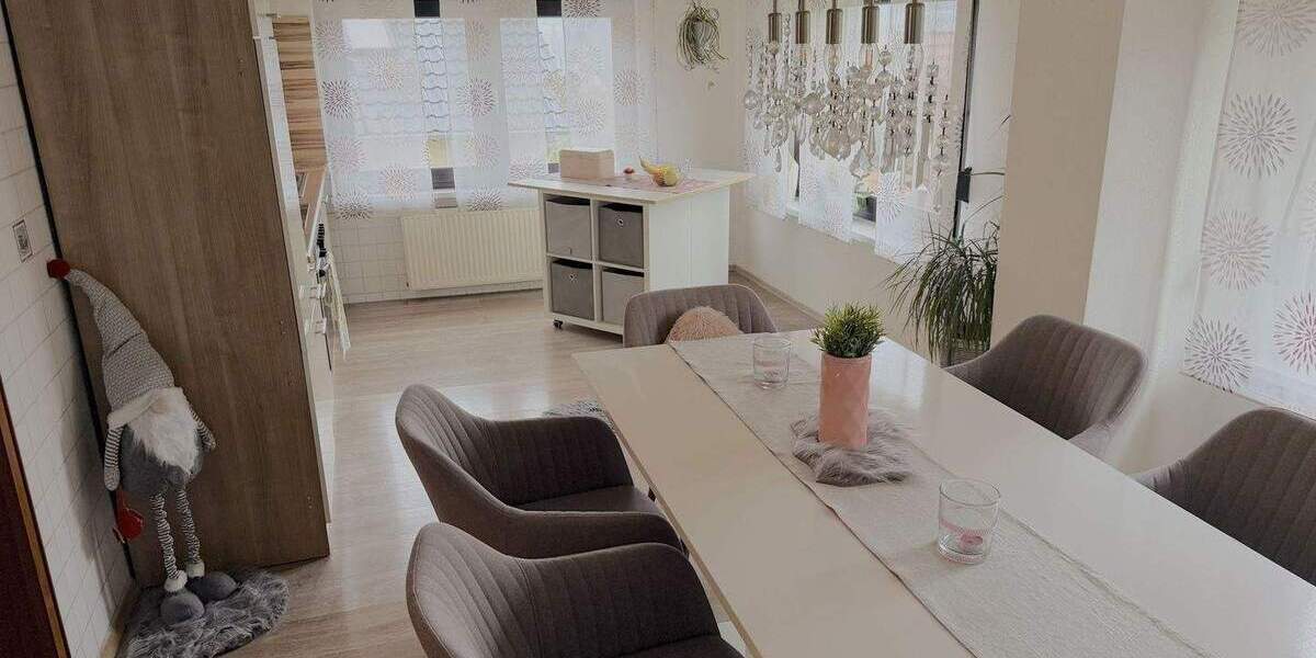 Einfamilienhaus Püttlingen - 6 Zimmer, 168 m&sup2;, 199.000&euro; | Angebot:25674631