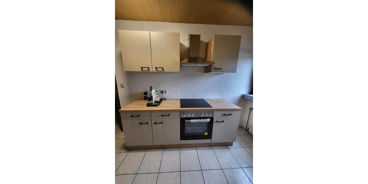 Dachgeschoßwohnung Saarlouis - 1 Zimmer, 70 m&sup2;, 600&euro; | Angebot:25539817