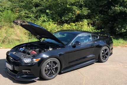 Ford Mustang 10.000 km 38.500 &euro; Überherrn 66802