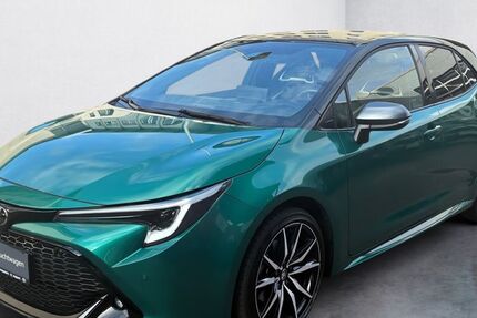 Toyota Corolla 21.372 km 29.990 &euro; Saarbrücken 66113