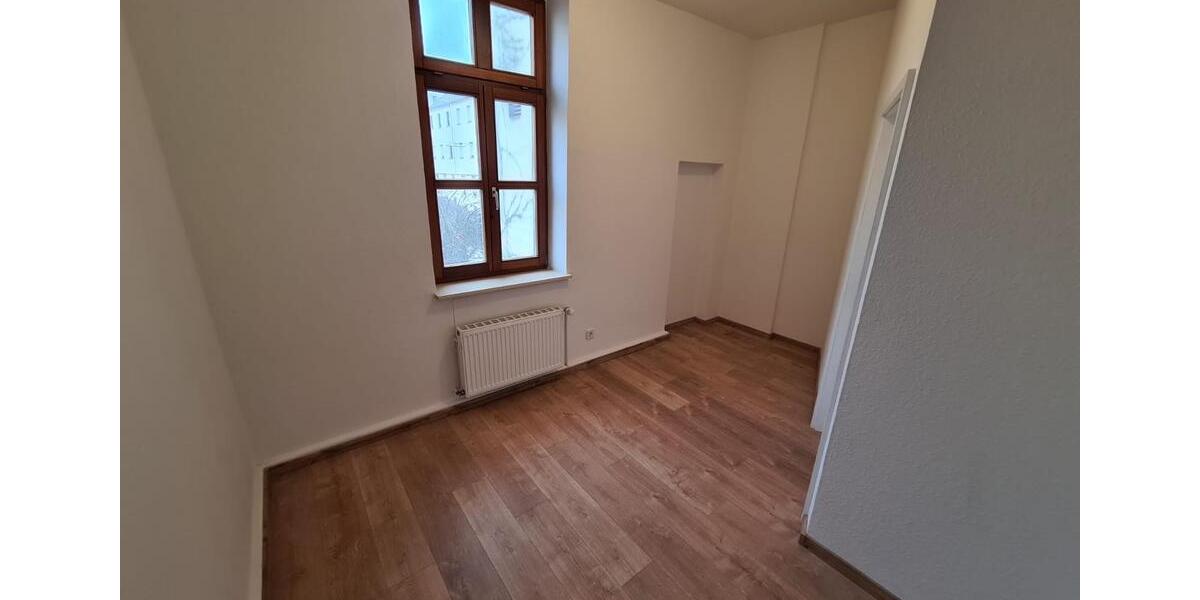 Etagenwohnung Sulzbach (Saar) - 3 Zimmer, 90 m&sup2;, 780&euro; | Angebot:26647932