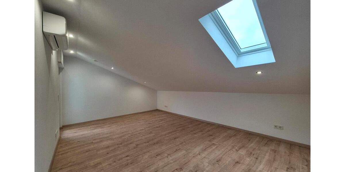 Etagenwohnung Sankt Ingbert - 1 Zimmer, 86 m&sup2;, 900&euro; | Angebot:25917919