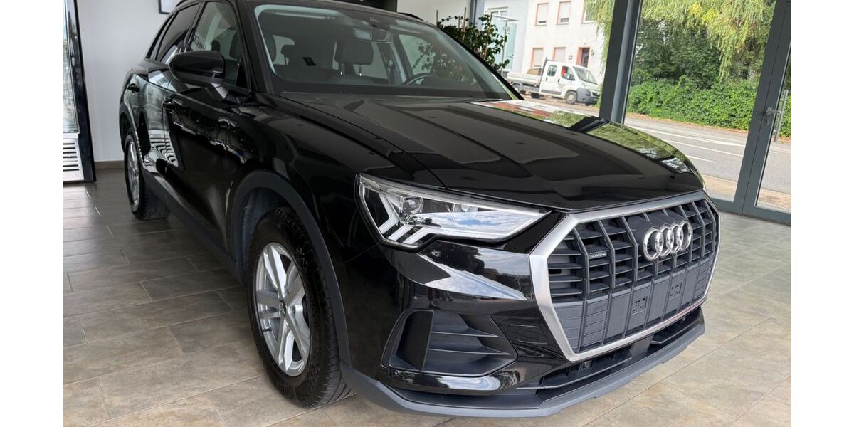 Audi Q3 136.000 km 19.990 &euro; Saarlouis 66740