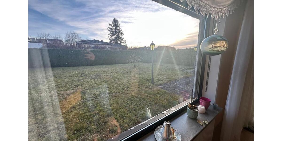 Bungalow Saarbrücken West - 4 Zimmer, 93 m&sup2;, 329.000&euro; | Angebot:25324546