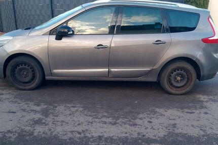 Renault Scenic 150.000 km 7.850 &euro; Saarbrücken 66125