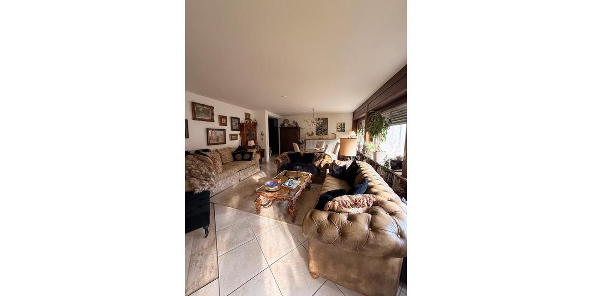 Einfamilienhaus Zweibrücken - 6 Zimmer, 263 m&sup2;, 420.000&euro; | Angebot:25998831