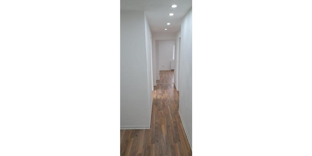 Dachgeschoßwohnung Sankt Wendel - 1 Zimmer, 80 m&sup2;, 750&euro; | Angebot:25053195