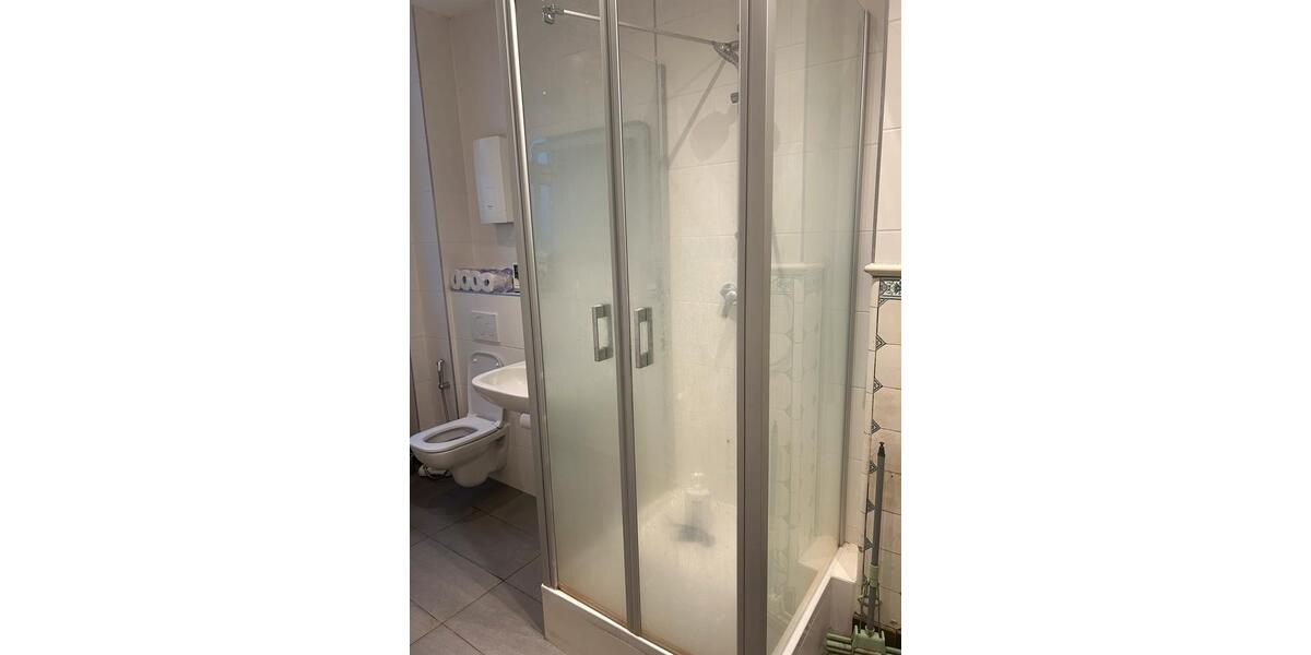 Etagenwohnung Saarbrücken - 1 Zimmer, 20 m&sup2;, 450&euro; | Angebot:24731990