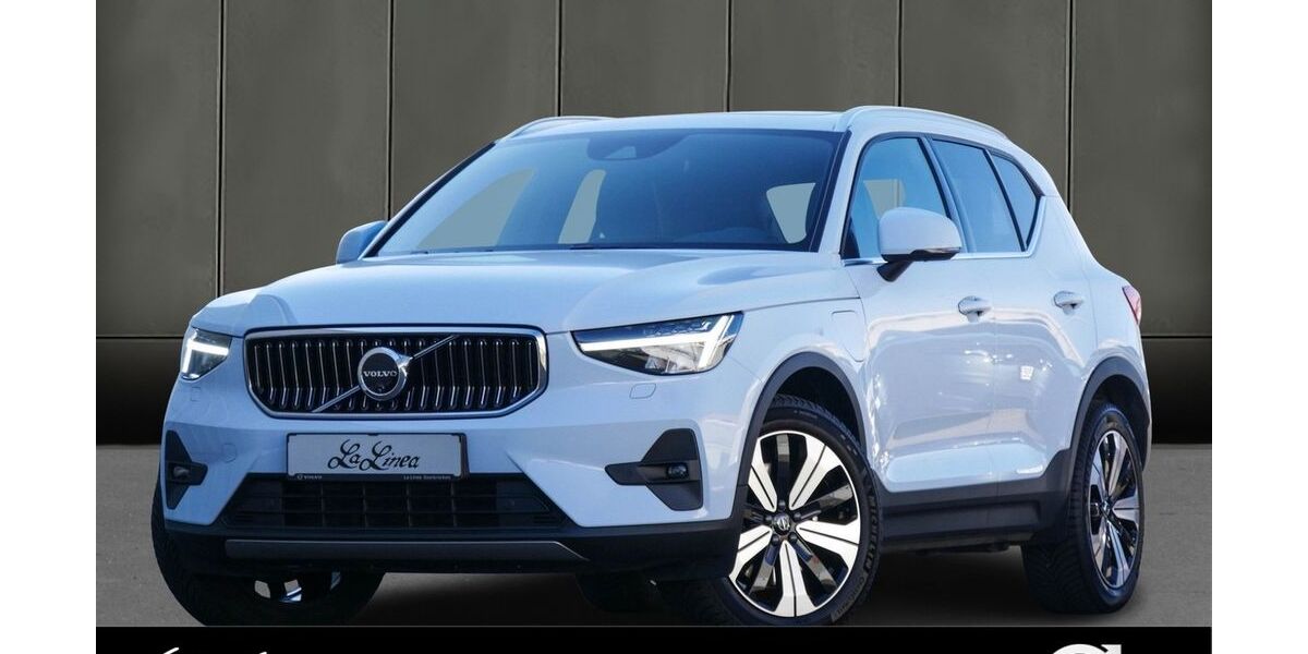 Volvo XC40 21.517 km 35.890 &euro; Saarbrücken 66121