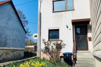 Haus Blieskastel - 4 Zimmer, 70 m&sup2;, 71.000&euro; | Angebot:25964766