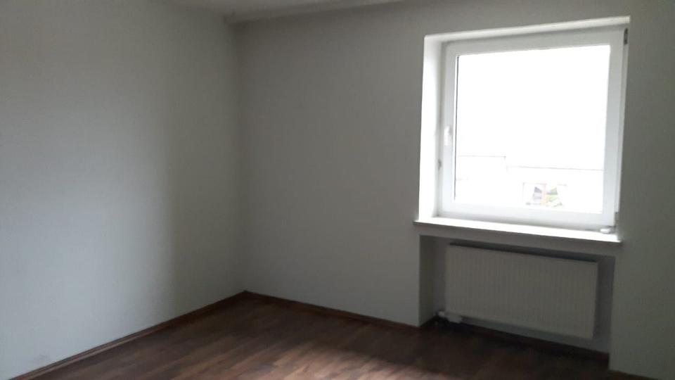 Etagenwohnung Rehlingen-Siersburg Siersburg - 3 Zimmer, 80 m&sup2;, 500&euro; | Angebot:25306178