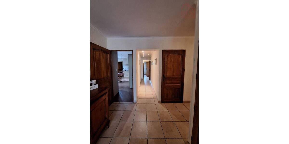 Einfamilienhaus Saarlouis Lisdorf - 8 Zimmer, 200 m&sup2;, 299.000&euro; | Angebot:25731396