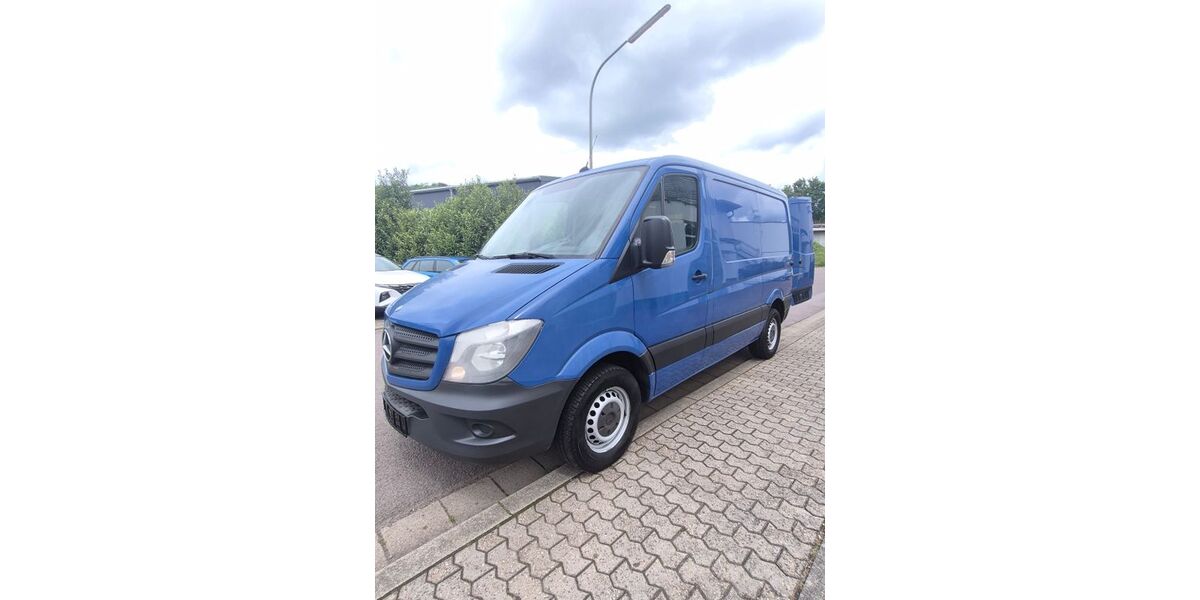 Mercedes-Benz Sprinter 225.221 km 8.990 &euro; Beckingen 66701