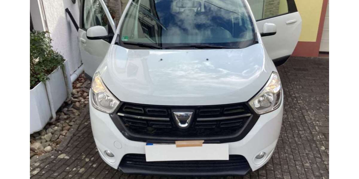 Dacia Lodgy 104.000 km 7.950 &euro; Saarbrücken 66133