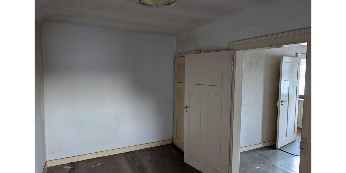 Einfamilienhaus Homburg - 4 Zimmer, 85 m&sup2;, 90.000&euro; | Angebot:25864408