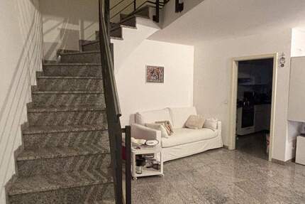 Wohnung Riegelsberg - 3 Zimmer, 100 m&sup2;, 800&euro; | Angebot:25664177