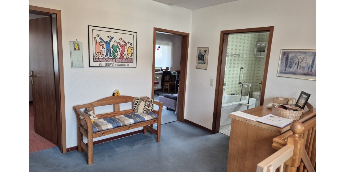 Ihr neues Zuhause: Gepflegtes, barrierefrei zugängliches EFH mit Garten – ideal für Familien - Einfamilienhaus Waldmohr | Angebot:25485957