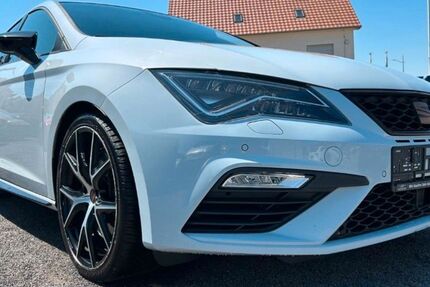 Seat Leon 89.821 km 19.990 &euro; Saarbrücken 66117