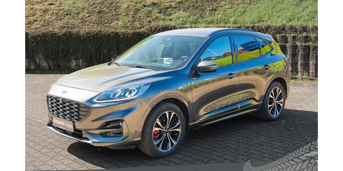 Ford Kuga 49.000 km 24.480 &euro; Illingen 66557