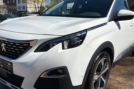 Peugeot 5008 146.900 km 14.999 &euro; Völklingen 66333