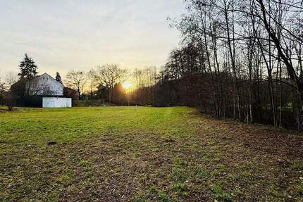 Baugrundstück nahe Uniklinik - geeignet für Mehrparteienhaus - Grundstück Homburg/ Schwarzenacker Schwarzenacker | Angebot:25475588