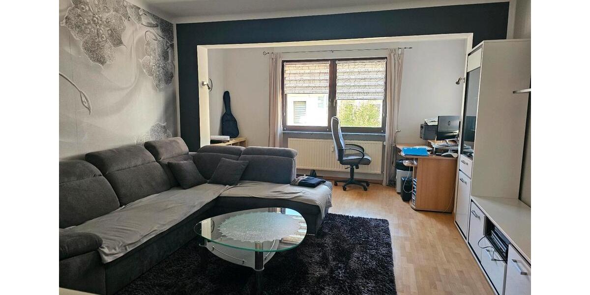 Erdgeschoßwohnung Püttlingen - 3 Zimmer, 80 m&sup2;, 670&euro; | Angebot:26705239