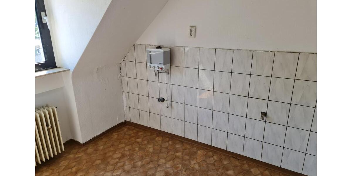 Dachgeschoßwohnung Saarbrücken Neue Bremm - 3 Zimmer, 60 m&sup2;, 420&euro; | Angebot:24745392