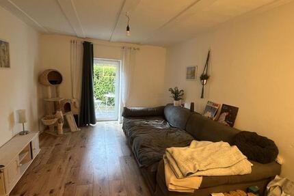 Wohnung Saarbrücken Eschberg - 2 Zimmer, 60 m&sup2;, 680&euro; | Angebot:25719129