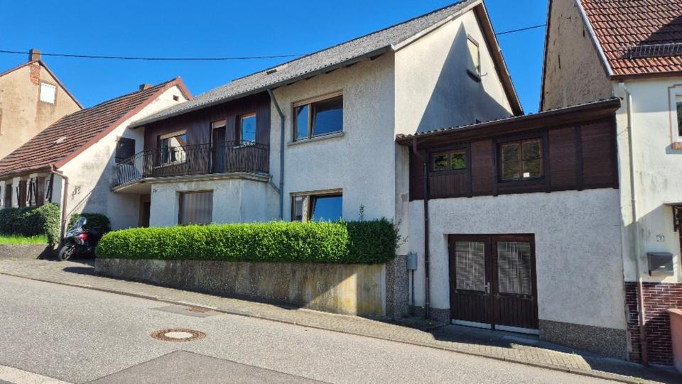 Einfamilienhaus Neunkirchen Heinitz - 5 Zimmer, 125 m&sup2;, 90.000&euro; | Angebot:25126497