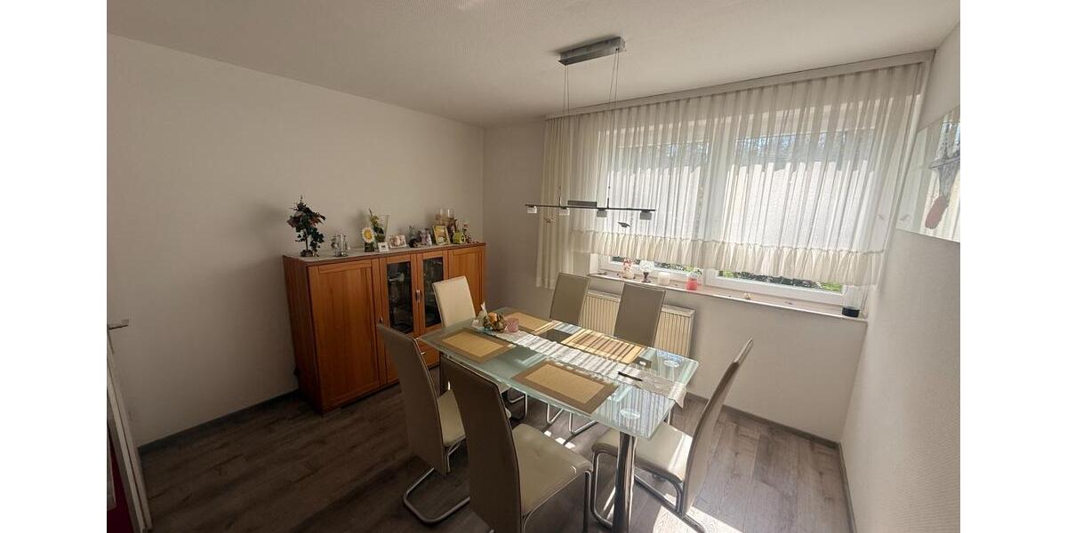 Erdgeschoßwohnung Saarlouis - 3.5 Zimmer, 88 m&sup2;, 189.000&euro; | Angebot:25901209