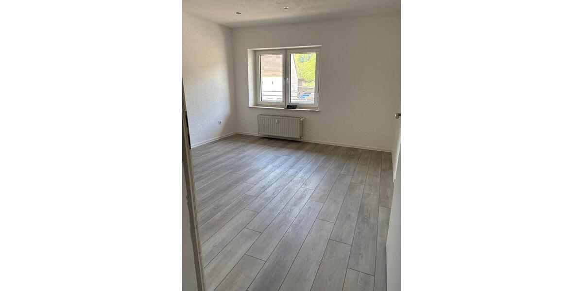 Etagenwohnung Beckingen - 3.5 Zimmer, 99 m&sup2;, 750&euro; | Angebot:26680242