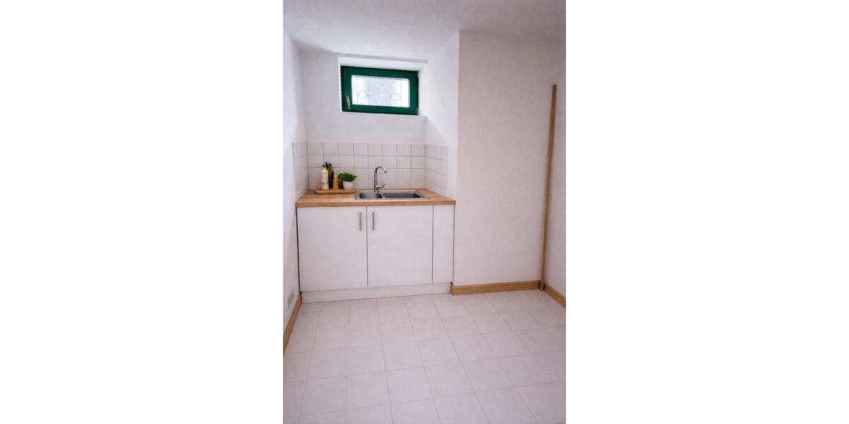 Etagenwohnung Saarbrücken Neue Bremm - 1 Zimmer, 45 m&sup2;, 480&euro; | Angebot:25734888