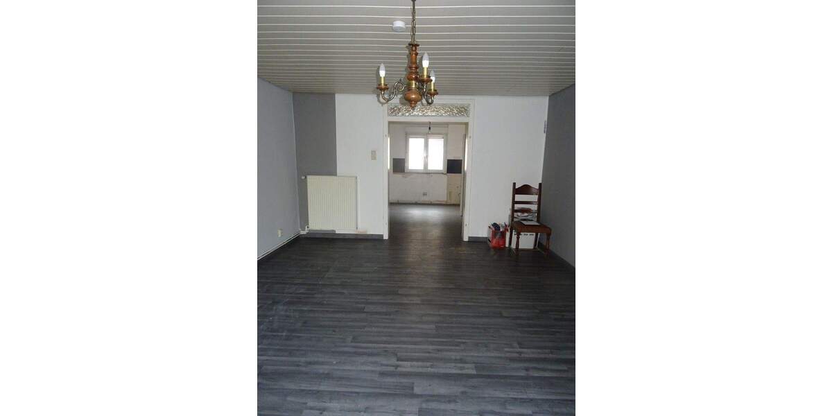 Mehrfamilienhaus, Wohnhaus Völklingen Luisenthal - 5 Zimmer, 112 m&sup2;, 139.000&euro; | Angebot:25706703