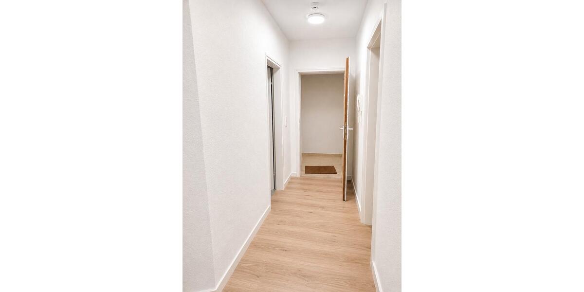 Erdgeschoßwohnung Saarbrücken Dudweiler - 5 Zimmer, 100 m&sup2;, 1.200&euro; | Angebot:26615910