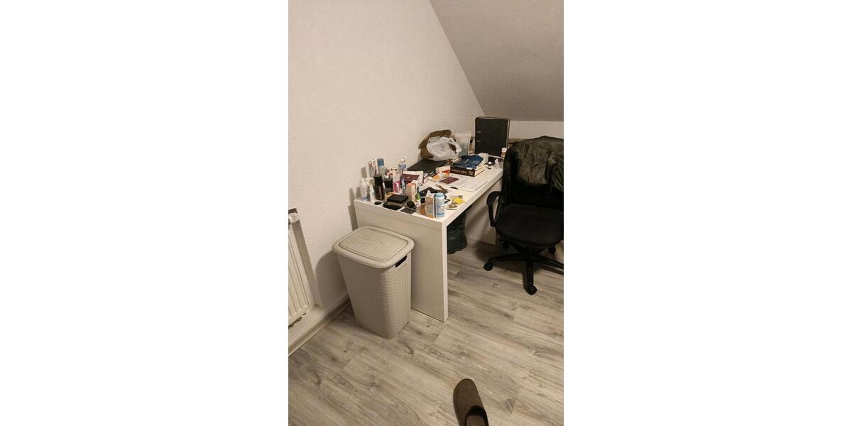 Dachgeschoßwohnung Sulzbach (Saar) - 1 Zimmer, 40 m&sup2;, 600&euro; | Angebot:25895216