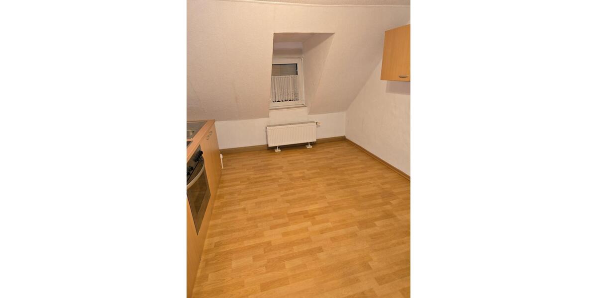 Etagenwohnung Sulzbach (Saar) - 3 Zimmer, 50 m&sup2;, 400&euro; | Angebot:26589492