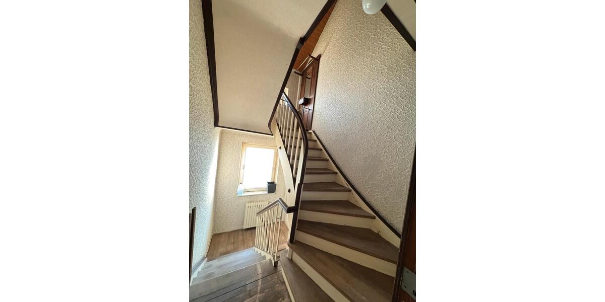 Mehrfamilienhaus, Wohnhaus Neunkirchen - 7 Zimmer, 175 m&sup2;, 220.000&euro; | Angebot:26824253