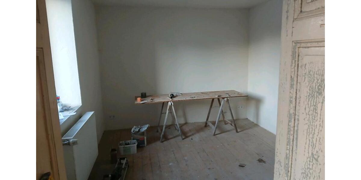 Etagenwohnung Sankt Wendel - 7 Zimmer, 180 m&sup2;, 1.000&euro; | Angebot:25056980