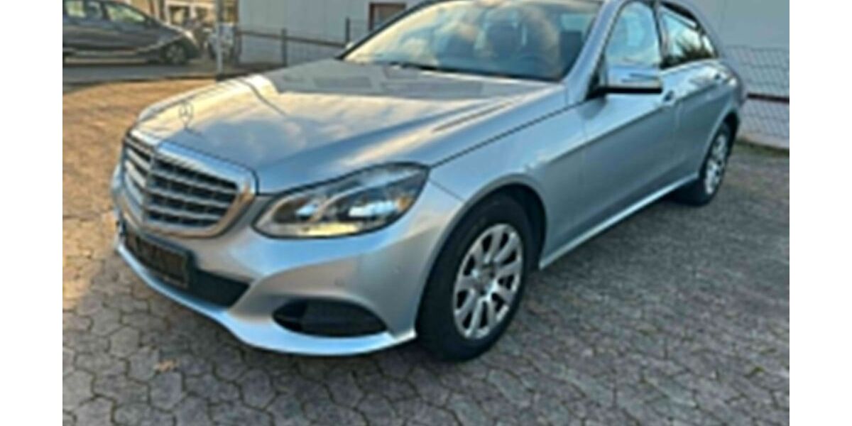 Mercedes-Benz E 220 298.900 km 8.990 &euro; Saarbrücken 66117