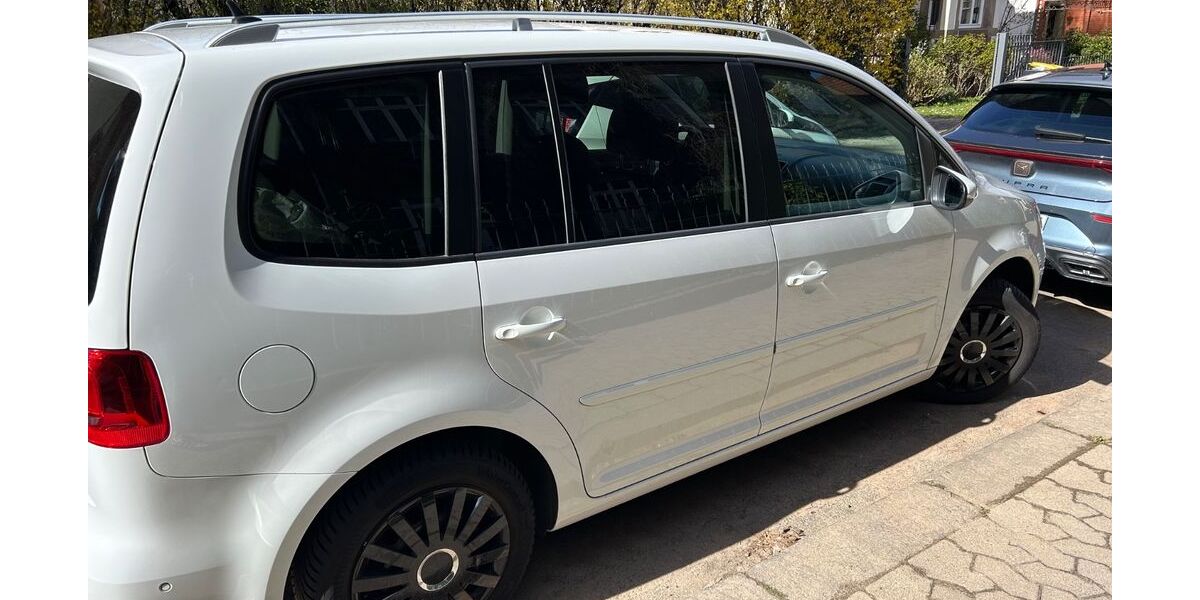 VW Touran 195.000 km 9.800 &euro; Saarbrücken 66119